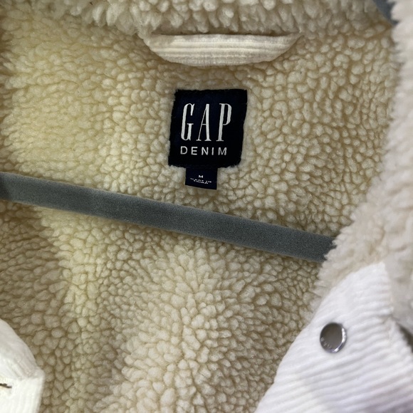 Denim jacket with inside fur - Picture 2 of 5